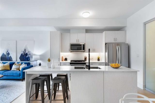 101 - 14 Dewhurst Blvd, Condo with 3 bedrooms, 2 bathrooms and 1 parking in Toronto ON | Image 22