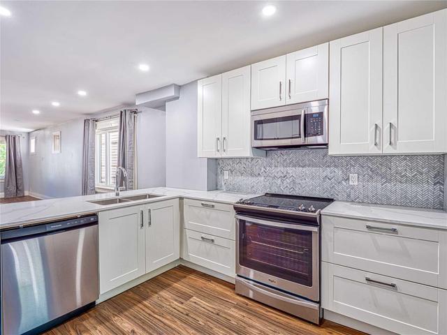 Upper - 376 Rhodes Ave, House semidetached with 3 bedrooms, 2 bathrooms and 1 parking in Toronto ON | Image 5