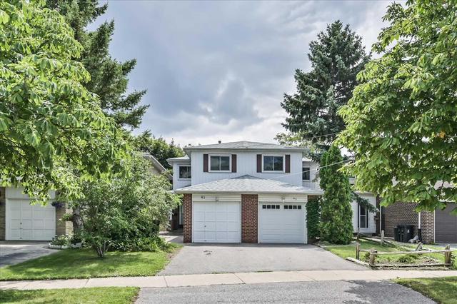 45 Lunsfield Cres, House semidetached with 3 bedrooms, 4 bathrooms and 1 parking in Toronto ON | Image 1