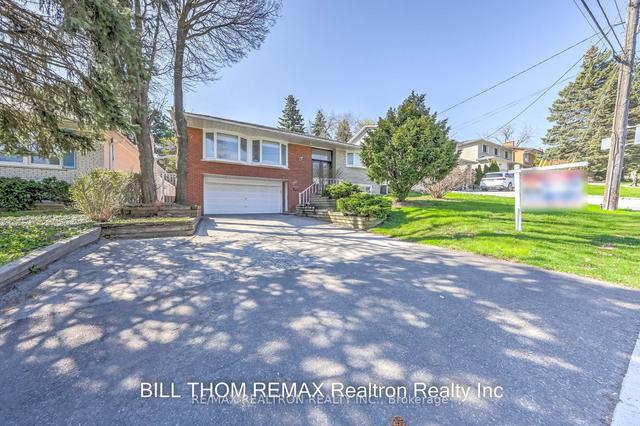 587 Cummer Ave, House detached with 3 bedrooms, 4 bathrooms and 5 parking in Toronto ON | Image 12