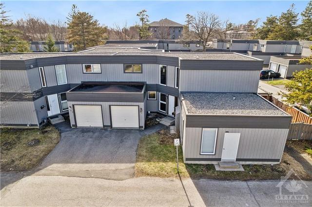 71 Compata Way, Townhouse with 4 bedrooms, 2 bathrooms and 2 parking in Ottawa ON | Image 25