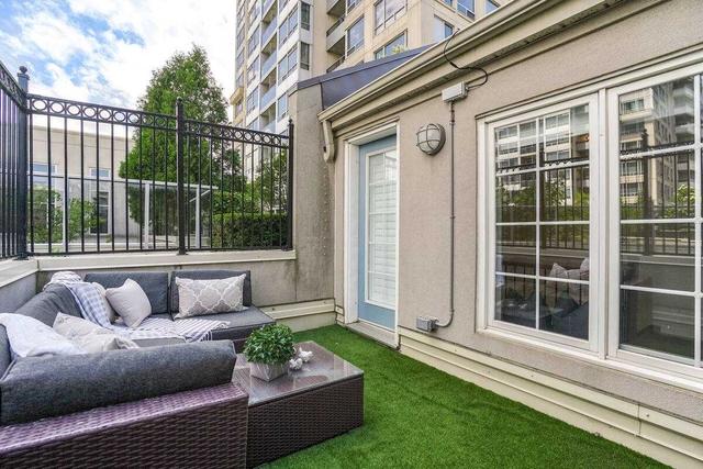 th16 - 1 Rean Dr, Townhouse with 3 bedrooms, 3 bathrooms and 1 parking in Toronto ON | Image 22