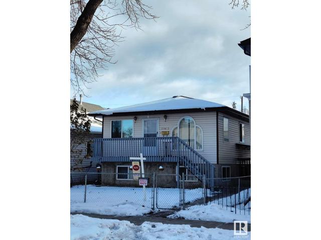 11415 92 St Nw, House detached with 5 bedrooms, 2 bathrooms and null parking in Edmonton AB | Image 1