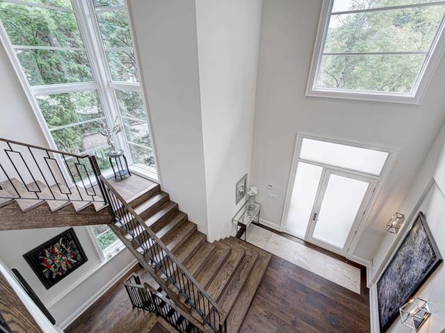 22 Balding Crt, House detached with 4 bedrooms, 8 bathrooms and 8 parking in Toronto ON | Image 24