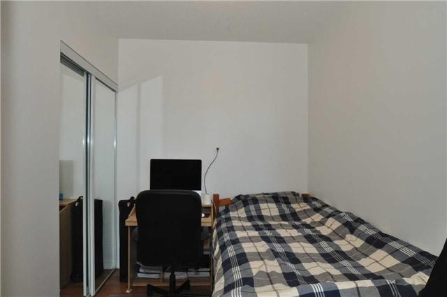 1509 - 38 Fontenay Crt, Condo with 2 bedrooms, 2 bathrooms and 1 parking in Toronto ON | Image 12