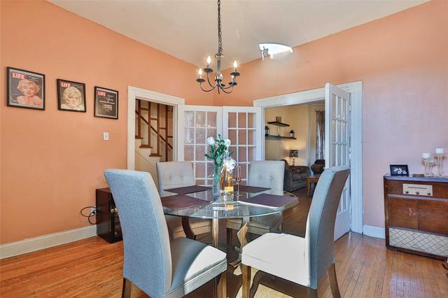 174 Lisgar St, House semidetached with 4 bedrooms, 3 bathrooms and 2 parking in Toronto ON | Image 33