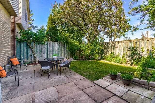 2 - 618 Barton St, Townhouse with 3 bedrooms, 4 bathrooms and 2 parking in Hamilton ON | Image 32