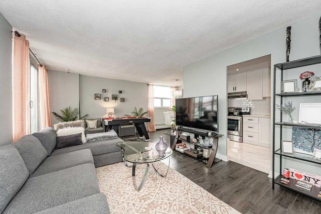 ph1 - 2345 Confederation Pkwy, Condo with 3 bedrooms, 2 bathrooms and 1 parking in Mississauga ON | Image 25