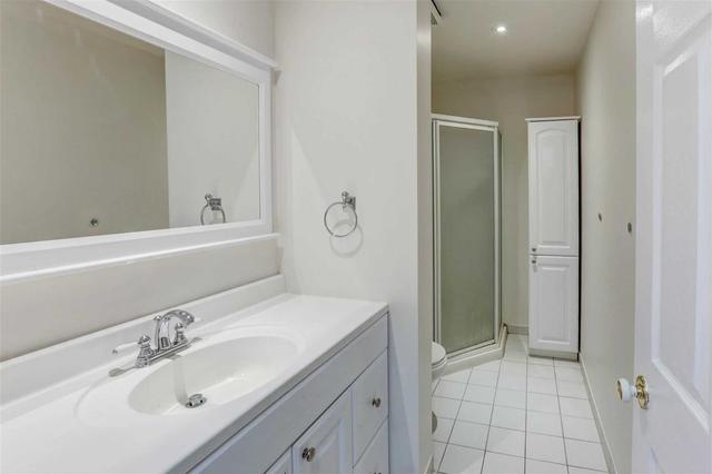 upper - 385 Dundas St E, Condo with 2 bedrooms, 1 bathrooms and 1 parking in Toronto ON | Image 8