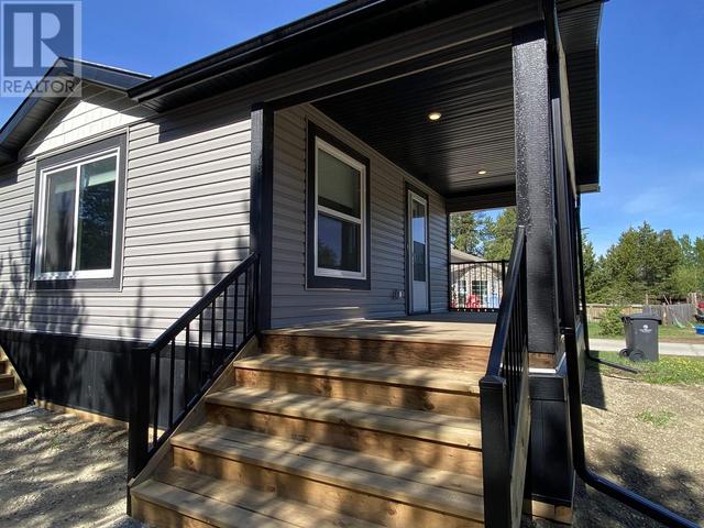 1471 - 8th Place, House other with 1 bedrooms, 2 bathrooms and null parking in Valemount BC | Image 5
