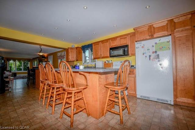 27421 Highway 62 S, House detached with 3 bedrooms, 2 bathrooms and null parking in Bancroft ON | Image 13