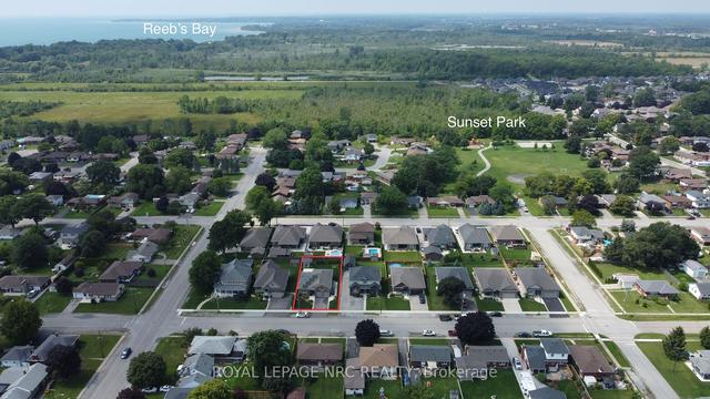 126 Hampton Ave, House detached with 2 bedrooms, 3 bathrooms and 6 parking in Port Colborne ON | Image 30