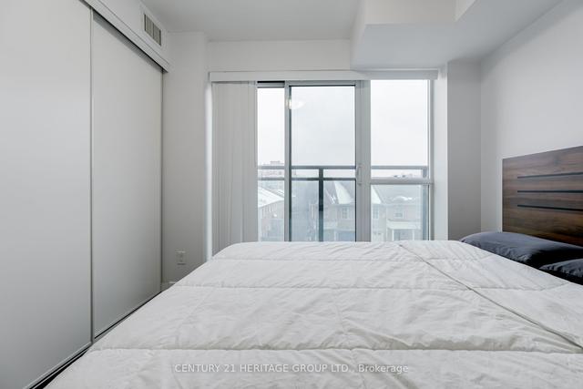 328 - 120 Dallimore Circ, Condo with 2 bedrooms, 1 bathrooms and 1 parking in Toronto ON | Image 11