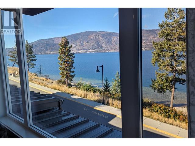 104 - 3398 Mckinley Beach Lane, House attached with 2 bedrooms, 2 bathrooms and 1 parking in Kelowna BC | Image 15
