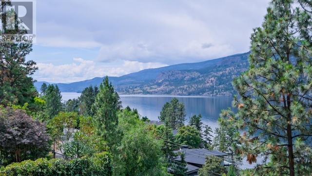 2188 Bennett Road, House detached with 4 bedrooms, 3 bathrooms and 4 parking in Kelowna BC | Image 23