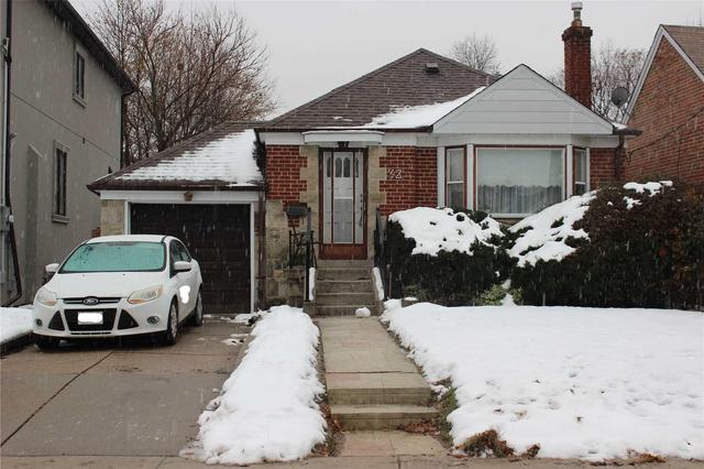 Lower - 32 Almont Rd, House detached with 1 bedrooms, 1 bathrooms and 1 parking in Toronto ON | Image 1