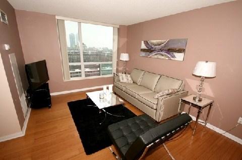 1107 - 109 Front St E, Condo with 1 bedrooms, 1 bathrooms and 1 parking in Toronto ON | Image 3