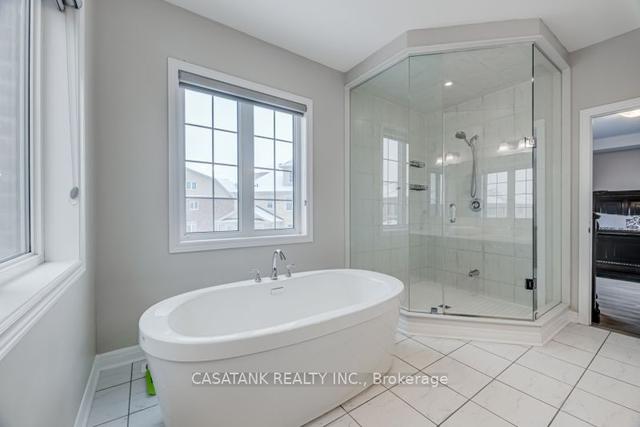359 North Park Blvd, House detached with 5 bedrooms, 4 bathrooms and 4 parking in Oakville ON | Image 11