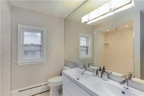 31 Delavan Ave, House detached with 4 bedrooms, 3 bathrooms and 4 parking in Toronto ON | Image 16