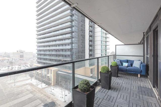 707 - 29 Singer Crt, Condo with 1 bedrooms, 1 bathrooms and 1 parking in Toronto ON | Image 6
