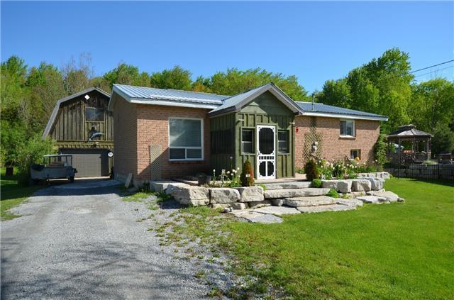 172 Mcguire Beach Rd, House detached with 2 bedrooms, 2 bathrooms and 10 parking in Kawartha Lakes ON | Image 2