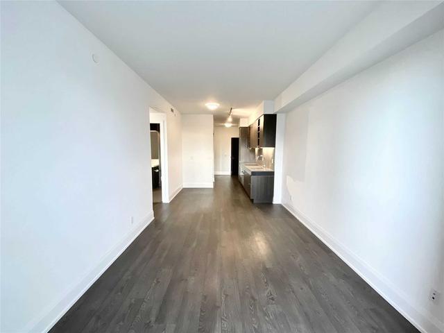 1312 - 101 Erskine Ave, Condo with 1 bedrooms, 1 bathrooms and 1 parking in Toronto ON | Image 12
