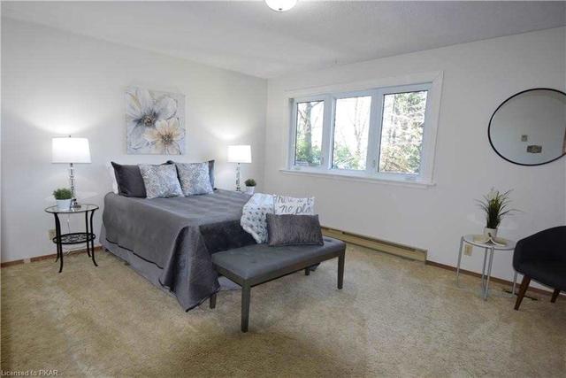 1341 Gail Park Dr, House detached with 3 bedrooms, 2 bathrooms and 3 parking in Selwyn ON | Image 5