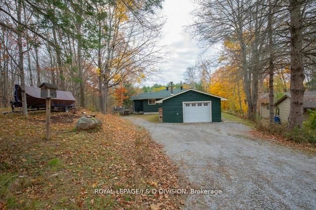 50 Fire Route 10b, House detached with 2 bedrooms, 2 bathrooms and 10 parking in North Kawartha ON | Image 22