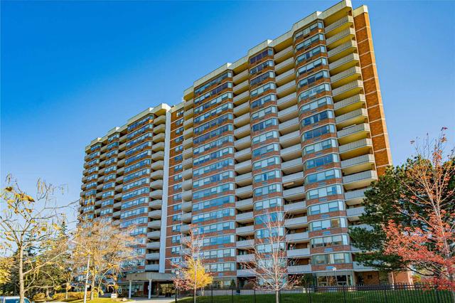 1503 - 121 Ling Rd, Condo with 1 bedrooms, 2 bathrooms and 1 parking in Toronto ON | Card Image