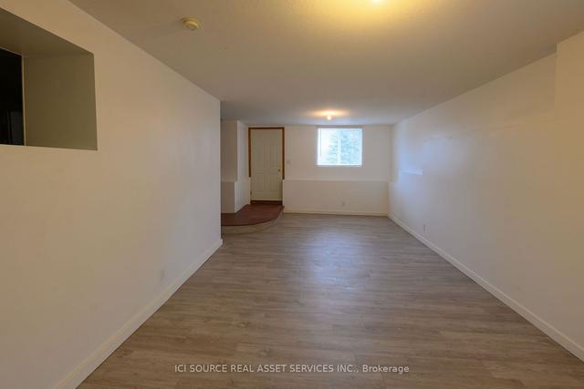 690 Lorne St, House detached with 4 bedrooms, 2 bathrooms and 4 parking in Kamloops BC | Image 14