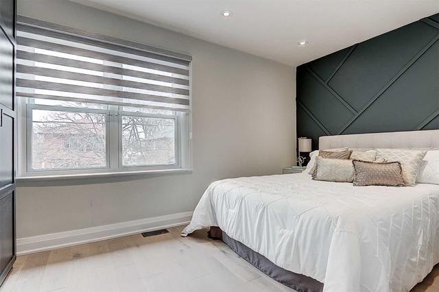 111 Greer Rd, House semidetached with 3 bedrooms, 2 bathrooms and 1 parking in Toronto ON | Image 16
