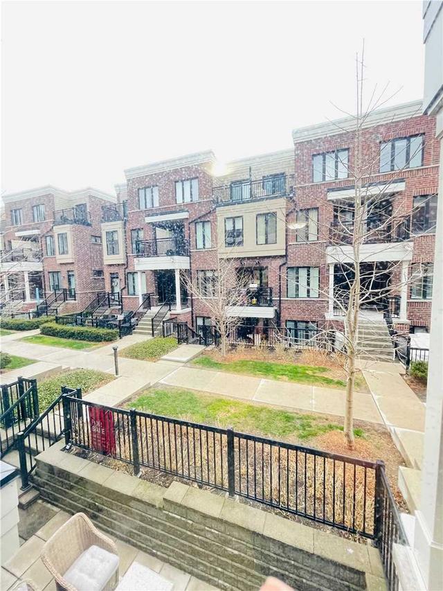 45 - 20 Carnation Ave, Townhouse with 2 bedrooms, 2 bathrooms and 1 parking in Toronto ON | Image 11