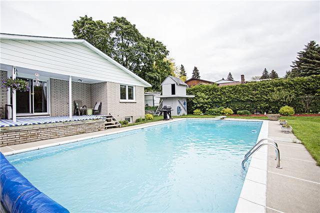 871 Swiss Height, House detached with 3 bedrooms, 3 bathrooms and 6 parking in Oshawa ON | Image 11