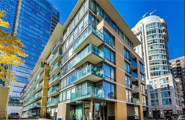 214 - 21 Scollard St, Condo with 1 bedrooms, 1 bathrooms and 1 parking in Toronto ON | Image 1