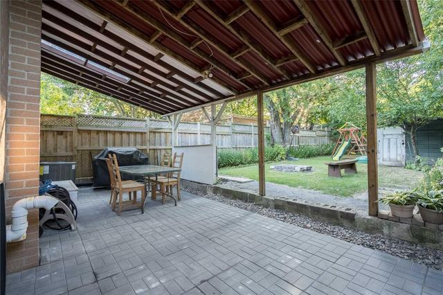 166 Aylesworth Ave, House detached with 2 bedrooms, 2 bathrooms and 3 parking in Toronto ON | Image 6