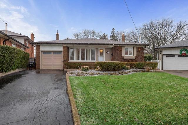 72 Norfield Cres, House detached with 3 bedrooms, 2 bathrooms and 3 parking in Toronto ON | Image 12