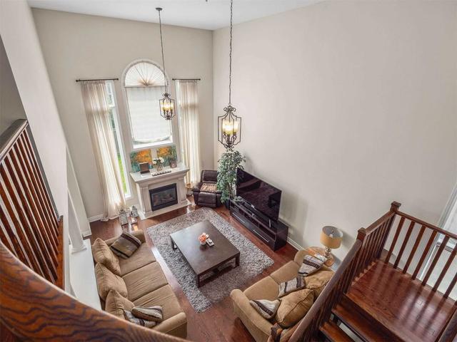 1376 Craigleith Rd, House detached with 4 bedrooms, 4 bathrooms and 4 parking in Oakville ON | Image 2