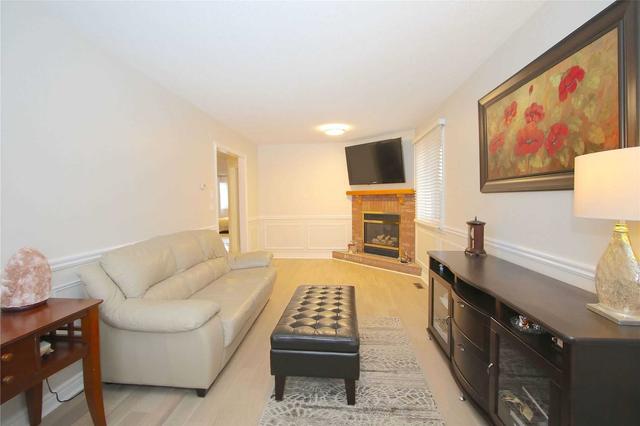 85 Cunningham Dr, House detached with 3 bedrooms, 2 bathrooms and 2 parking in Vaughan ON | Image 16
