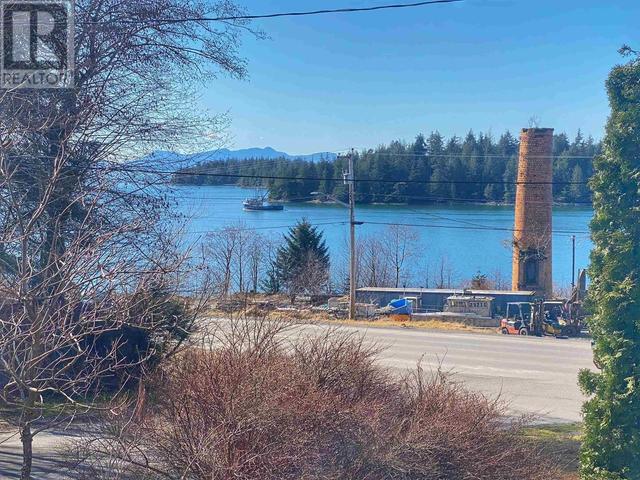 180 Hillcrest Avenue, House detached with 5 bedrooms, 2 bathrooms and null parking in Port Edward BC | Image 4