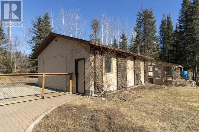 796 Community Hall Rd, House detached with 4 bedrooms, 2 bathrooms and null parking in Thunder Bay ON | Image 48