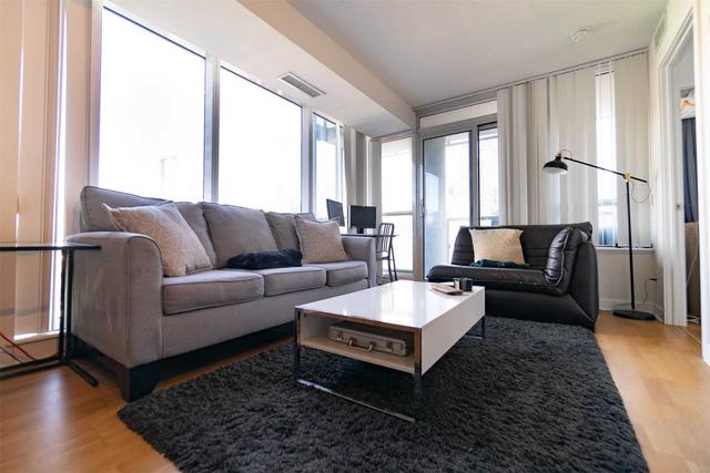 704 - 295 Adelaide St W, Condo with 2 bedrooms, 2 bathrooms and 1 parking in Toronto ON | Image 12