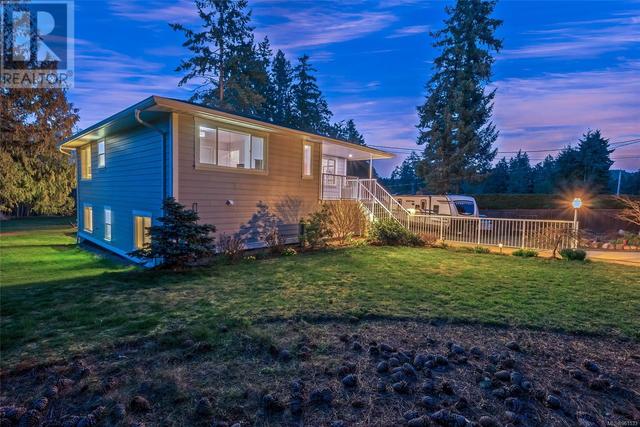 2439 Cross Rd, House detached with 3 bedrooms, 3 bathrooms and 5 parking in Nanaimo E BC | Image 29