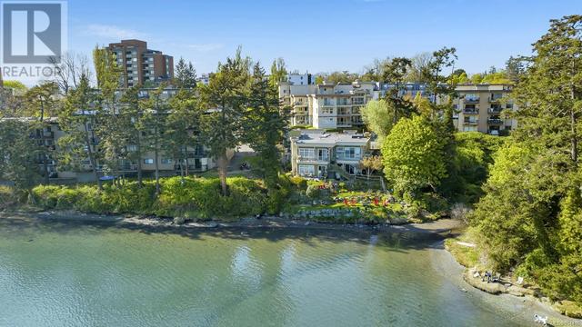 601 - 145 Gorge Rd E, House attached with 2 bedrooms, 2 bathrooms and 1 parking in Victoria BC | Image 29