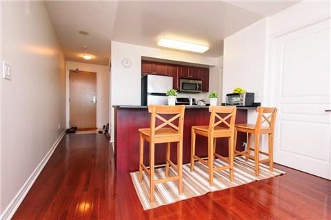 lph05 - 503 Beecroft Rd, Condo with 2 bedrooms, 1 bathrooms and 1 parking in Toronto ON | Image 3