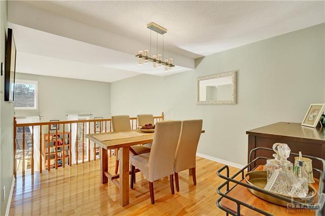 1462 Bryson Lane, Townhouse with 3 bedrooms, 3 bathrooms and 2 parking in Ottawa ON | Image 8