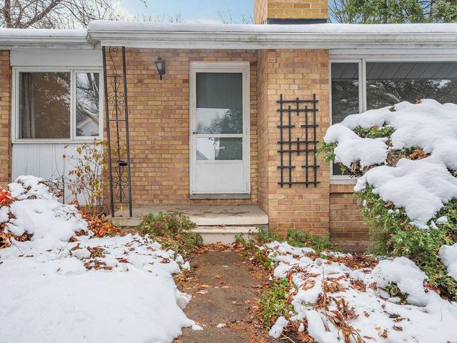 12 Shadwell Pl, House detached with 3 bedrooms, 2 bathrooms and 3 parking in Toronto ON | Image 31