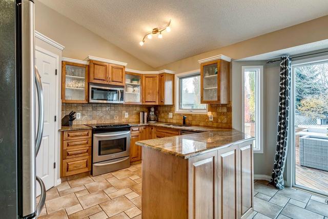 348 Waterstone Place Se, House detached with 5 bedrooms, 3 bathrooms and 5 parking in Airdrie AB | Image 17
