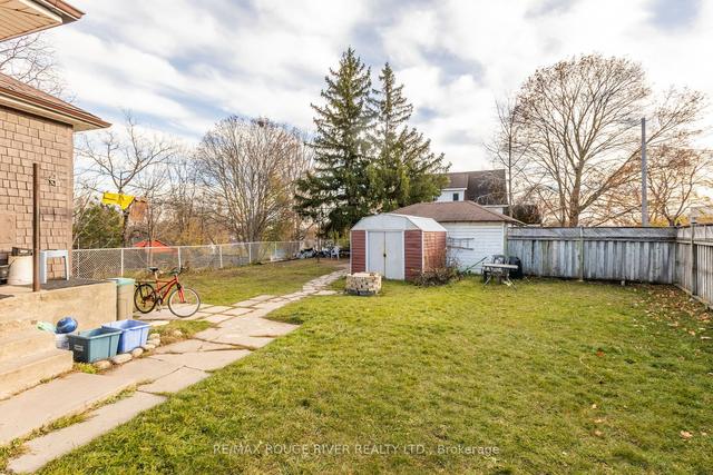 595 Sherbrooke St, House detached with 2 bedrooms, 2 bathrooms and 5 parking in Peterborough ON | Image 30