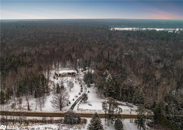 3413 3/4 Sunnidale Sideroad, House detached with 5 bedrooms, 3 bathrooms and 14 parking in Clearview ON | Image 1