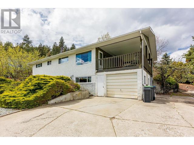 1157 Trevor Drive, House detached with 5 bedrooms, 2 bathrooms and 6 parking in West Kelowna BC | Image 27